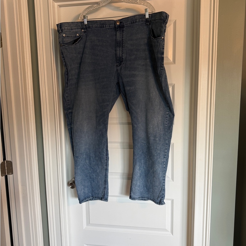 True Nation Athletic Fit Distressed Jeans in 56x30